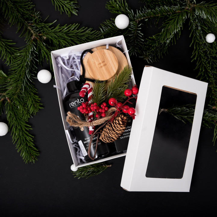 Set regalo in confezione regalo WINTER SPICES. Essenza profumata, spazzola per il corpo e sapone.