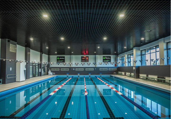 Piscine e saune nella palestra professionale "Ateities" di Telšiai
