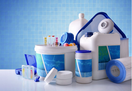 Cosa dovresti sapere sui prodotti per la cura della piscina?