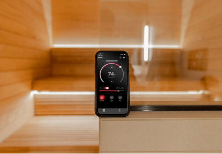 Cellulari e altri dispositivi nella sauna: perché dovresti lasciarli fuori?