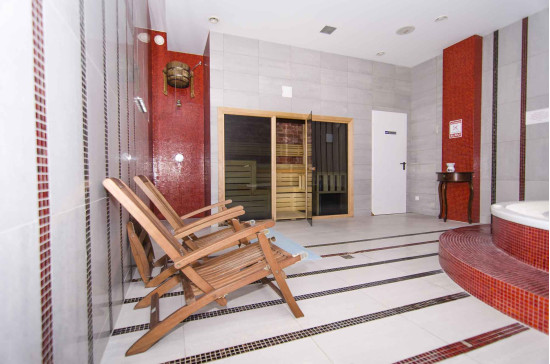 Sauna con sale dell'Himalaya nello sport e centro benessere OAZIS - Altri progetti