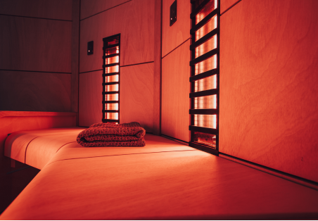 Terapia con luce rossa e sauna a infrarossi: differenze e benefici