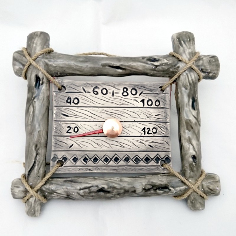 Termometro per sauna in ceramica - in una cornice di rametti