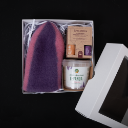 Set regalo in confezione regalo LAVANDA. Tappo, oli essenziali, sale marino  Set regalo in confezione regalo LAVANDA. Tappo, oli essenziali, sale marino