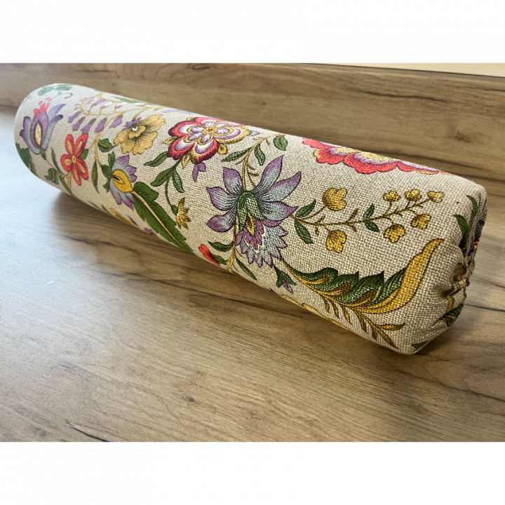 Rullo per gambe e testa, con ornamenti floreali