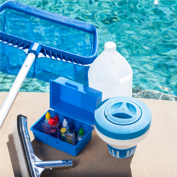 Prodotti chimici e per la pulizia delle piscine