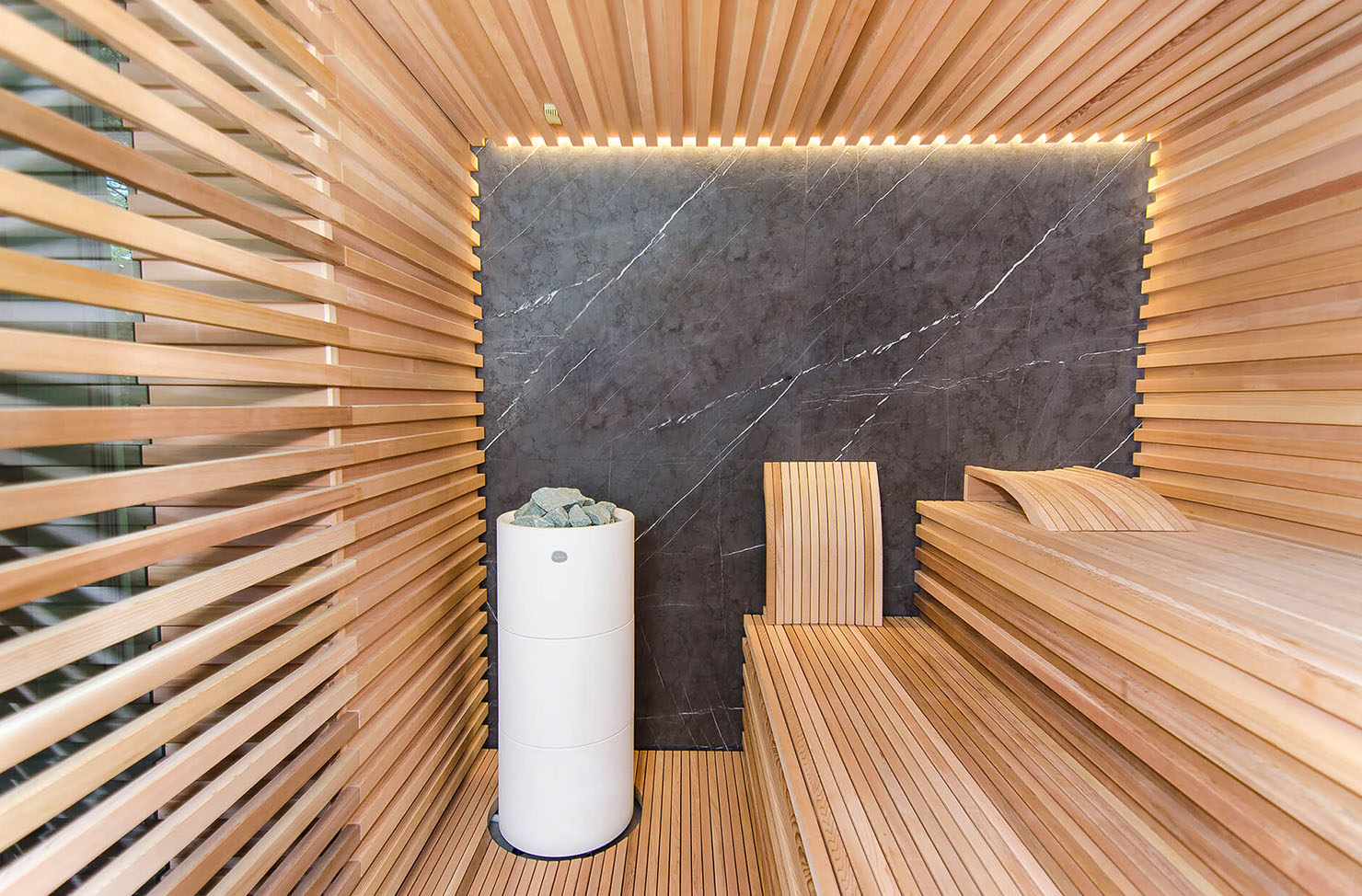 Installazione di una stufa per sauna