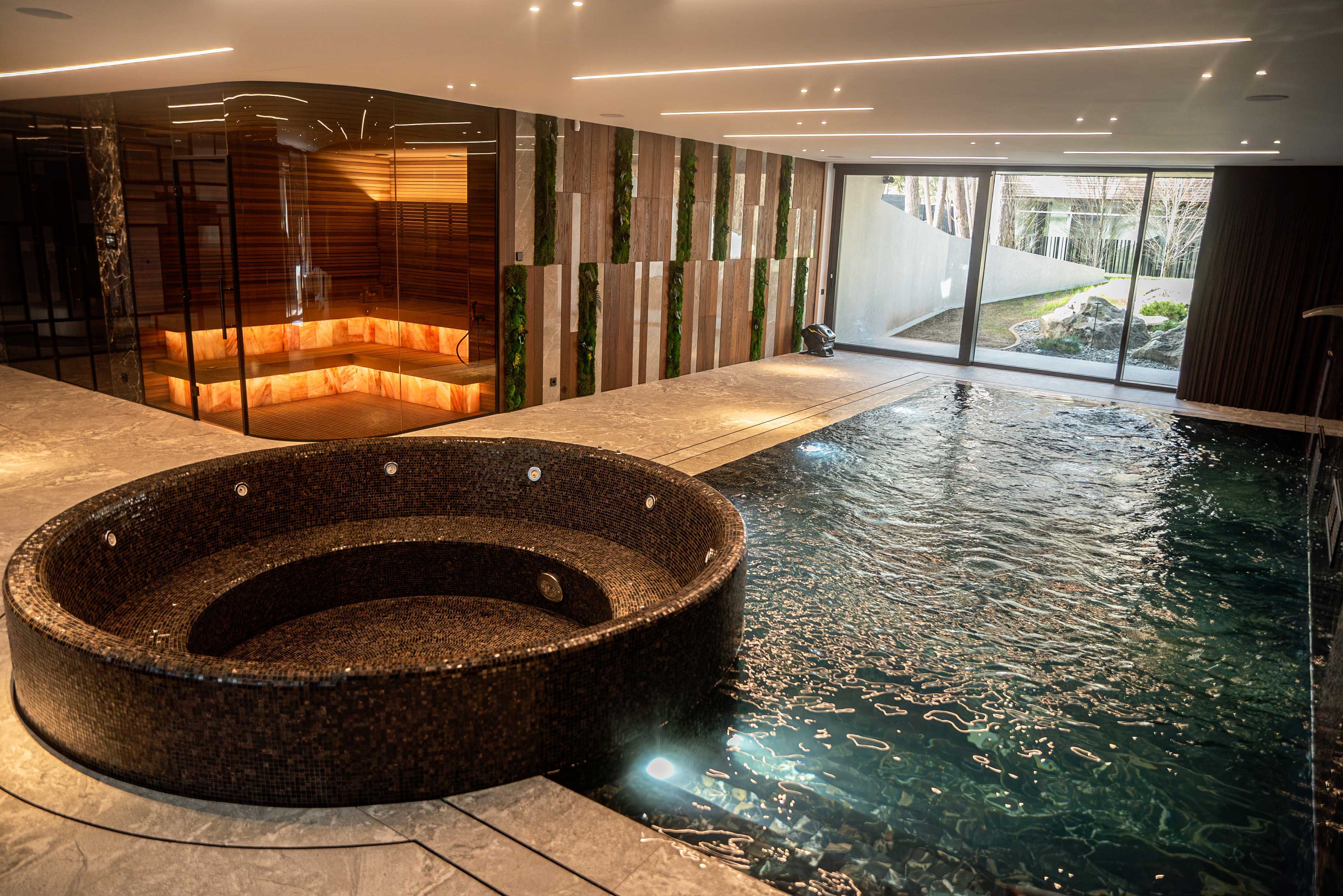 Progetto di sauna a infrarossi privata e piscina