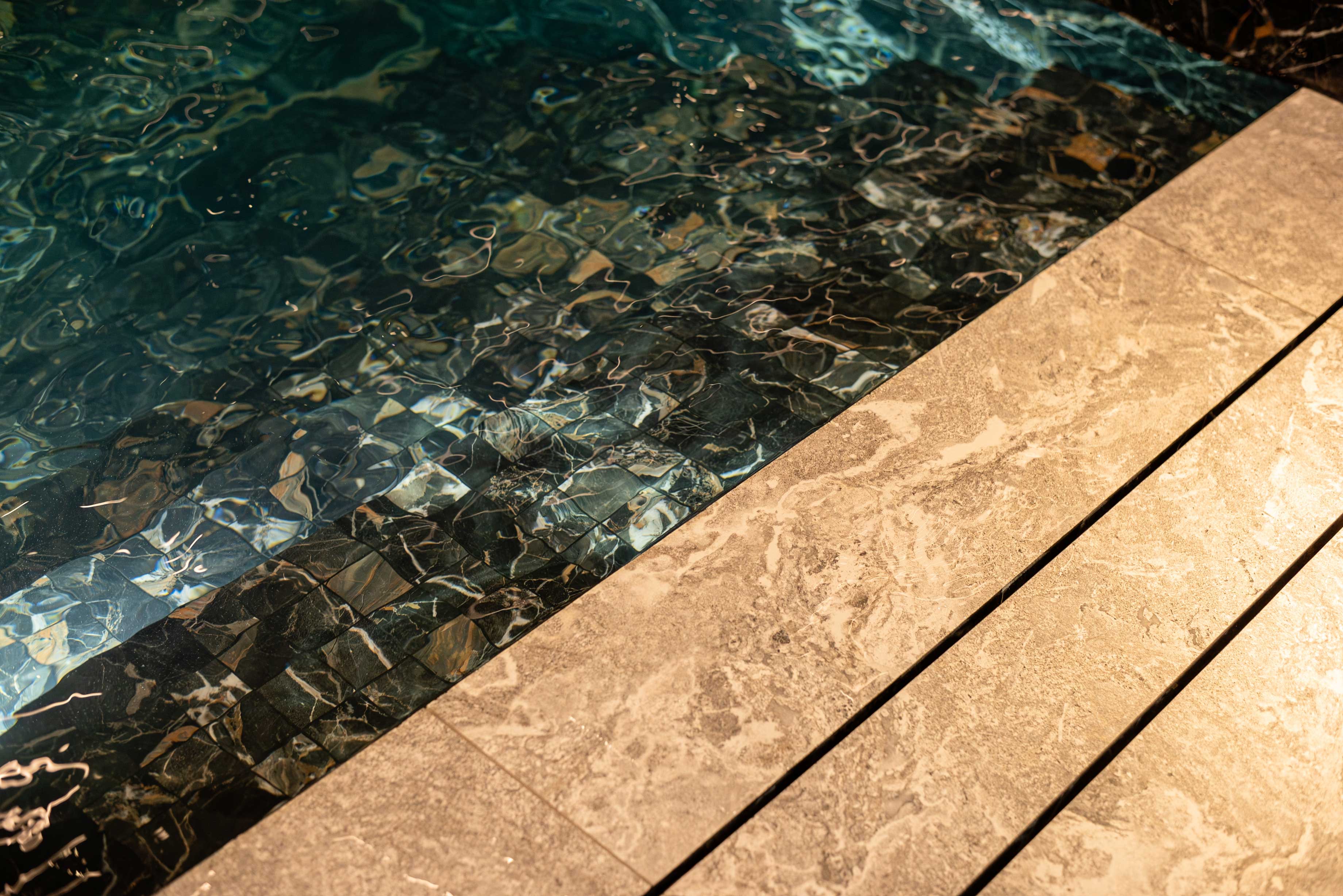 Progetto di sauna a infrarossi privata e piscina