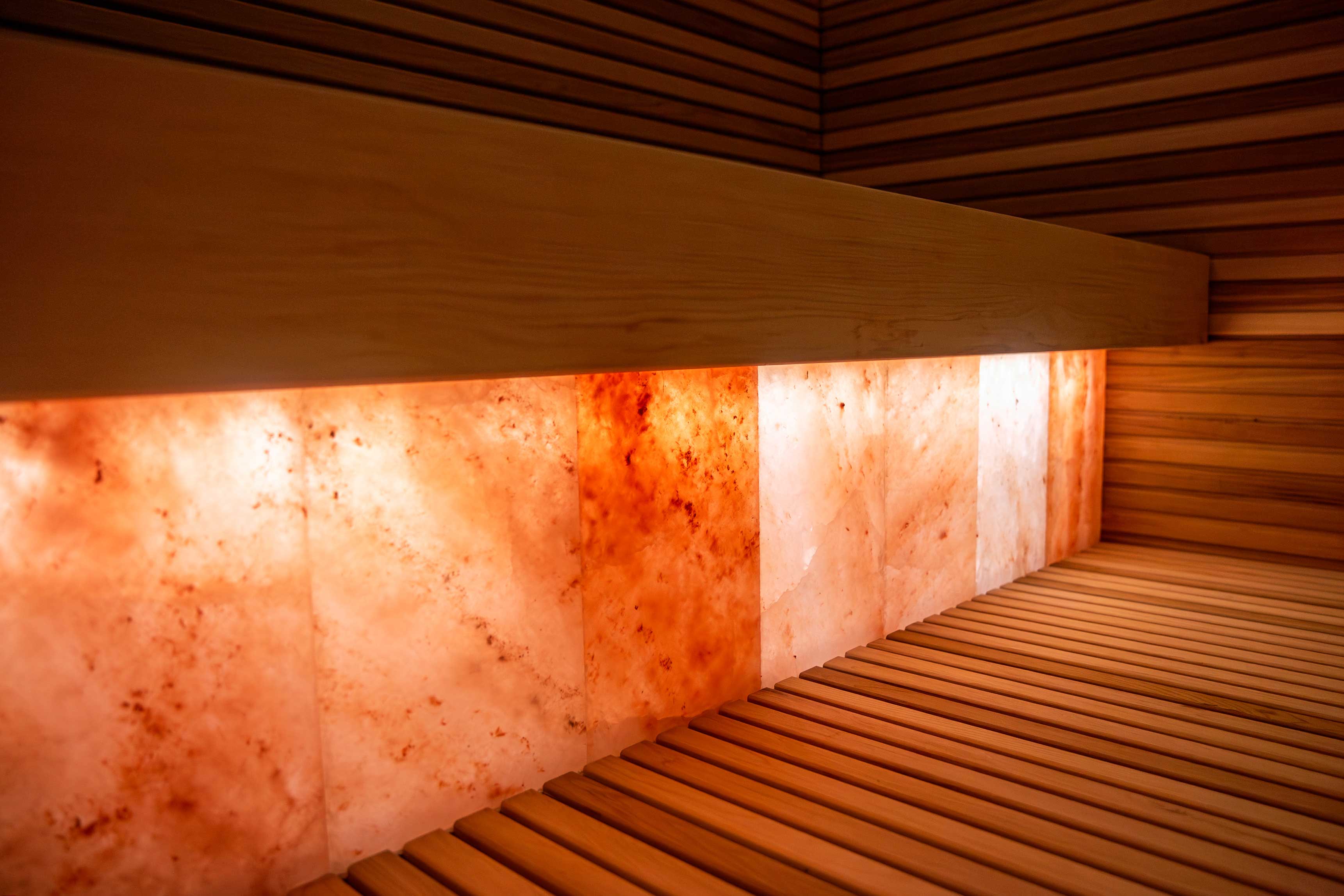 Progetto di sauna a infrarossi privata e piscina